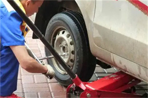 龙南附近拖车24小时服务热线电话